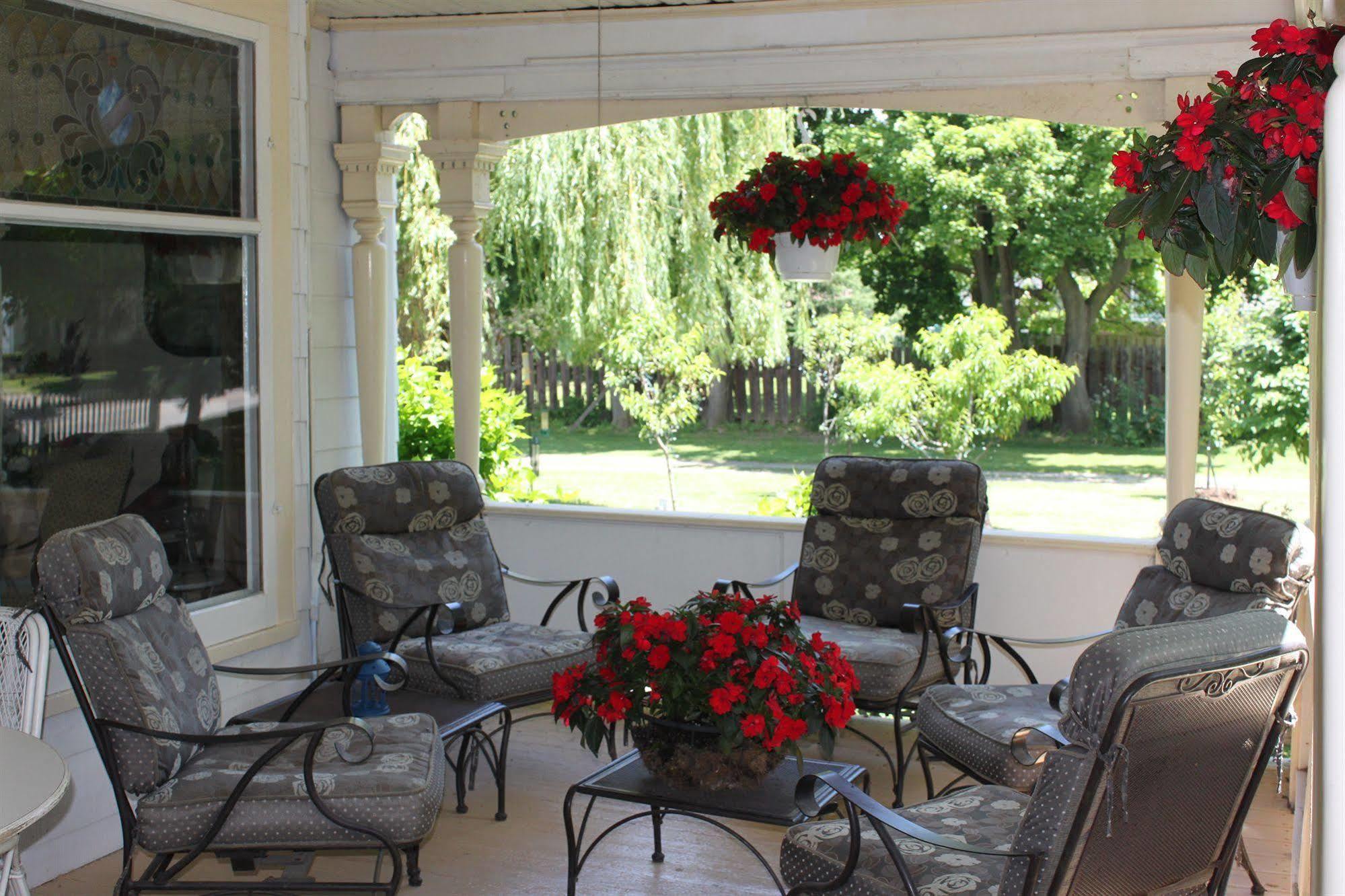 Green Oaks B&B Niagara-on-the-Lake Ngoại thất bức ảnh